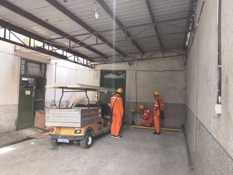 弘旭公司开展电动车隐患排查(图2)