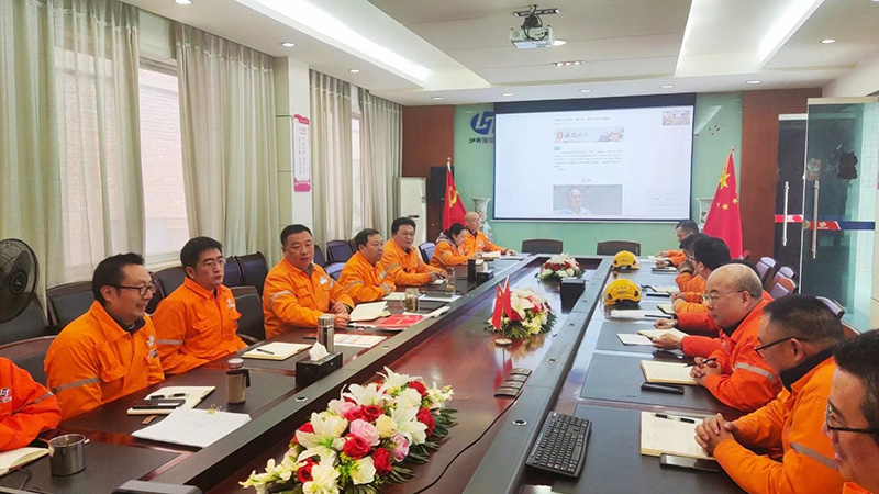 弘旭公司开展春节前廉洁警示教育(图1)